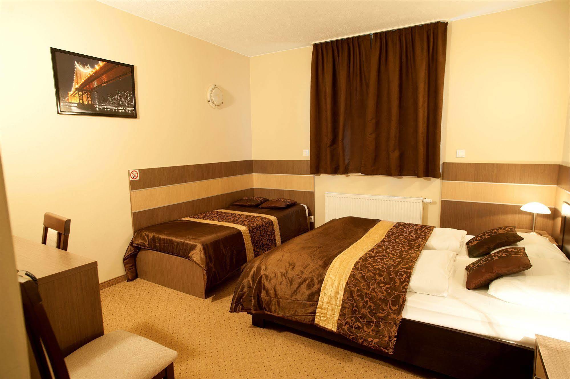 Hotel Sleep Wroclaw Dış mekan fotoğraf
