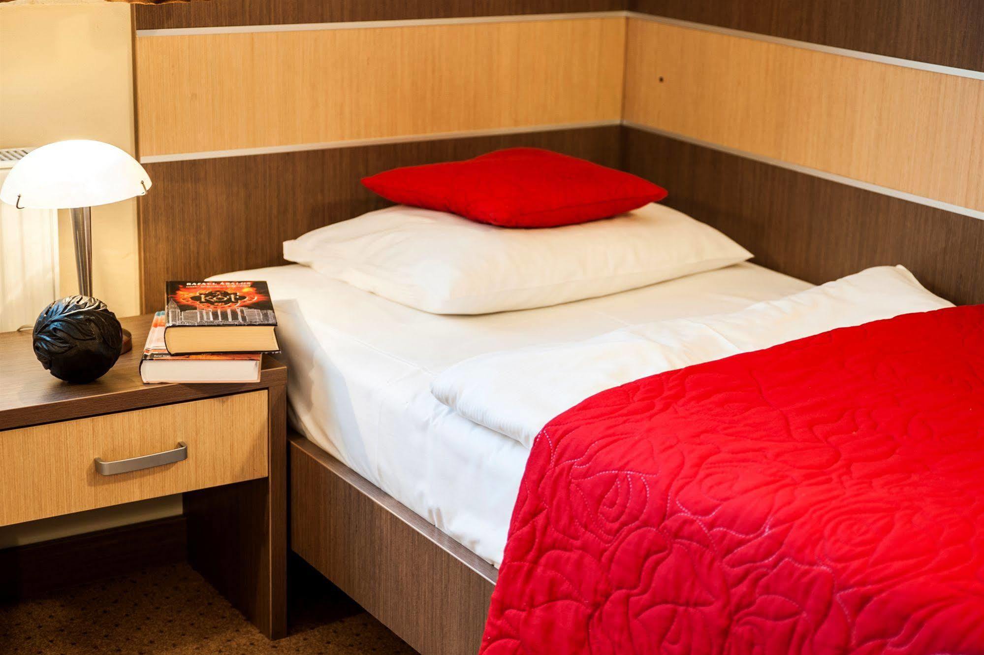 Hotel Sleep Wroclaw Dış mekan fotoğraf